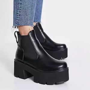 Lamoda Tough Love Chunky Heel Chelsea Boots